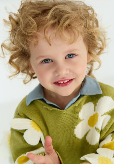 Афина Старостина